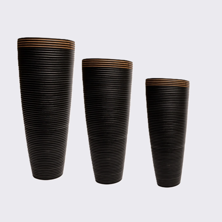 Studio solo shoot of the vase