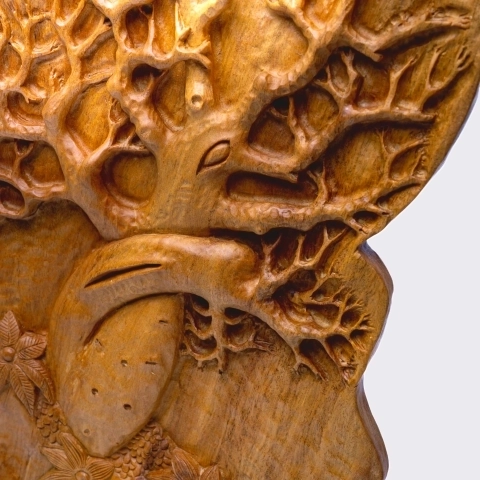 close-up view of the sculpture