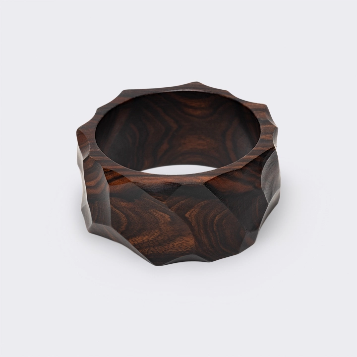 Image showcasing the bracelet in use