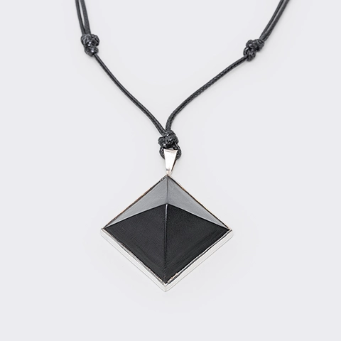 Studio shoot of the necklace