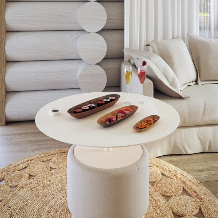 Studio solo of the tray