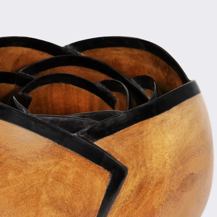 Exotic wood bowl, handcrafted in Madagascar, decorated with a flower motif and edged with horn.