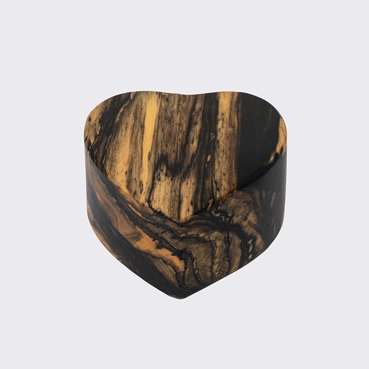 Studio shot of the paperweight