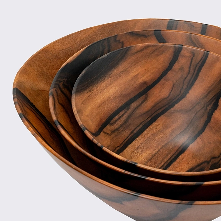 Close-up view of the bowl's details.