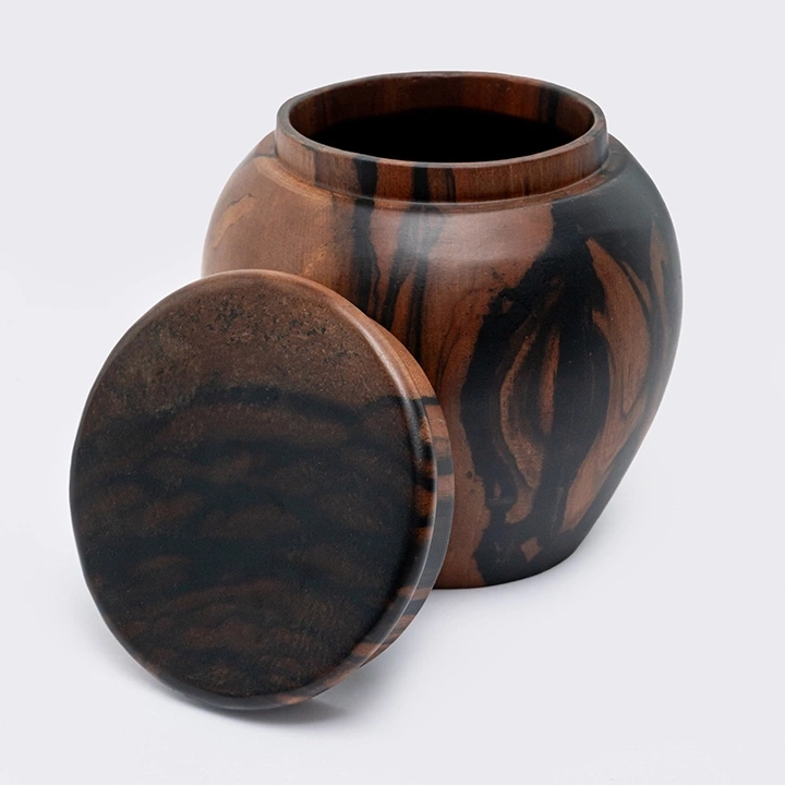 Close-up view of the jar's details.