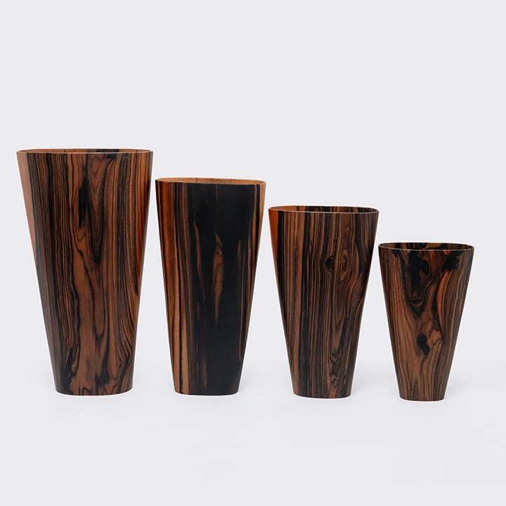 Rotating view highlighting the vase's features