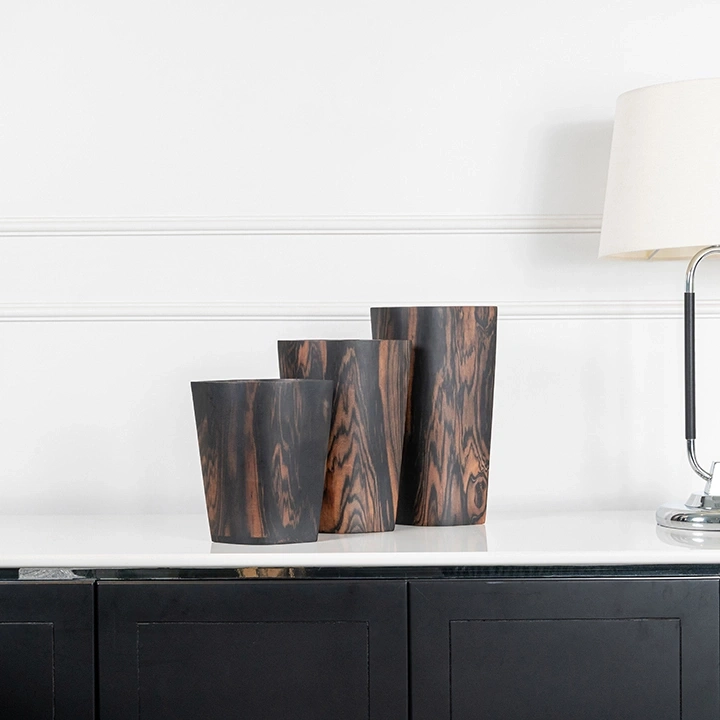 image showcasing the vase in use