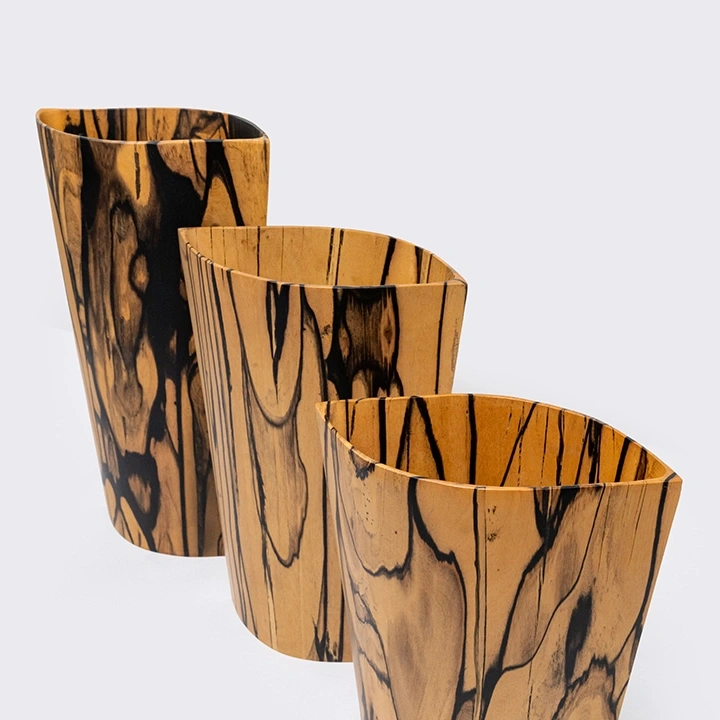 Close-up view of the vases' details.