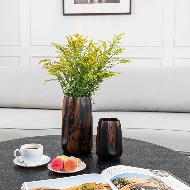 Studio shot of the vase.