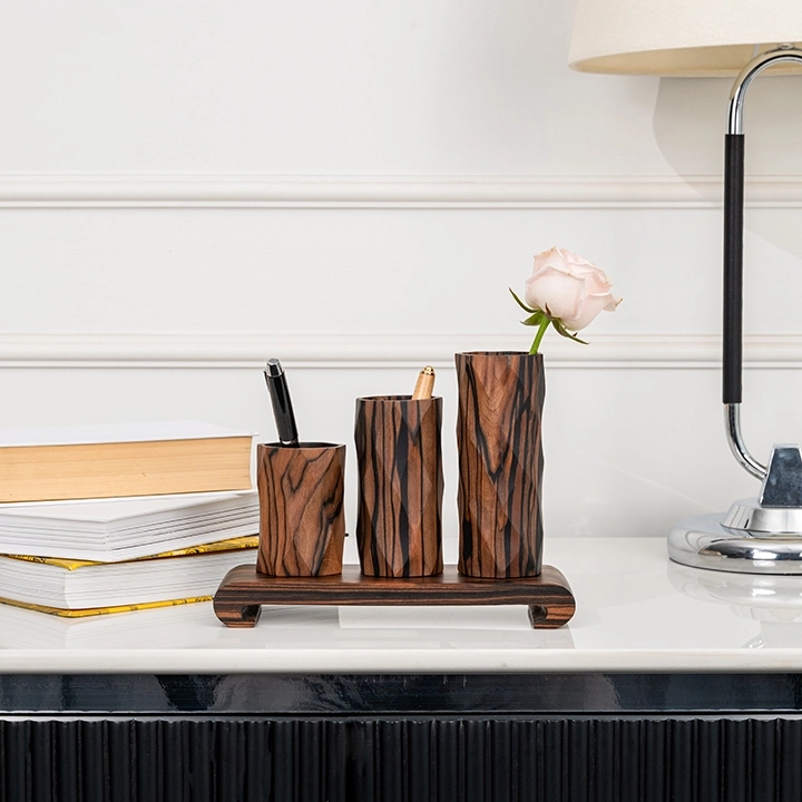 Studio picture of the Black and red Diamonds Pattern Cup