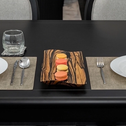 Picture in situ of the wavy platter