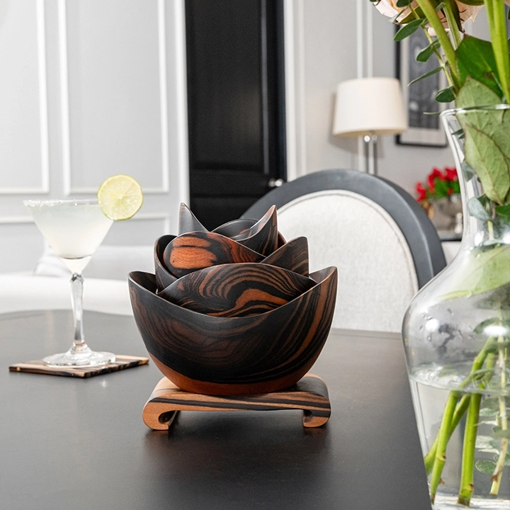 Picture in situ of the lotus bowl