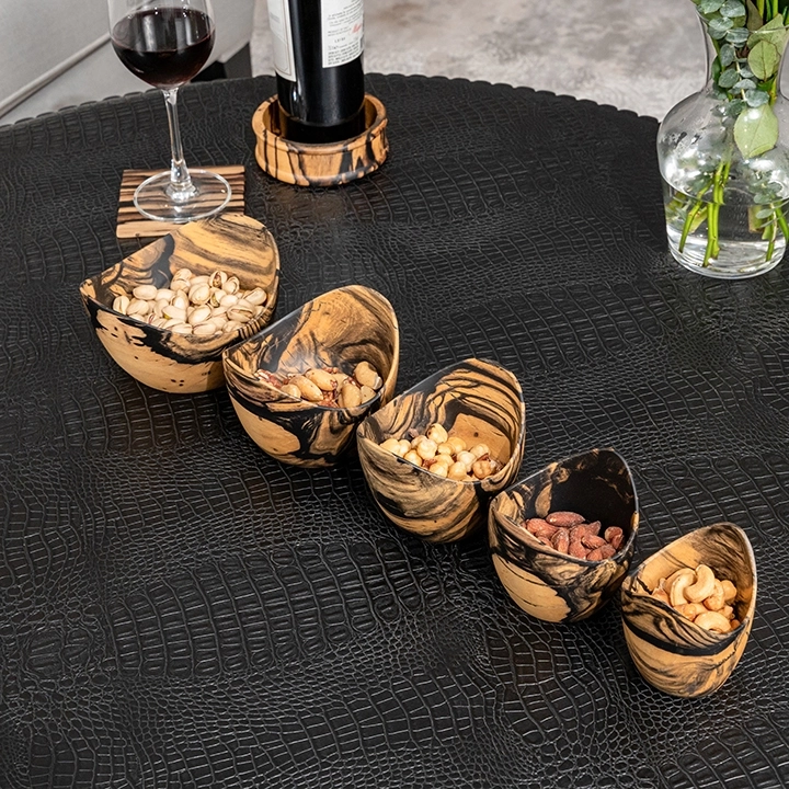 Picture in situ of the lotus bowl