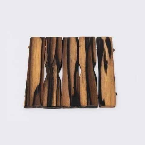 Studio picture of the Slatted Coaster