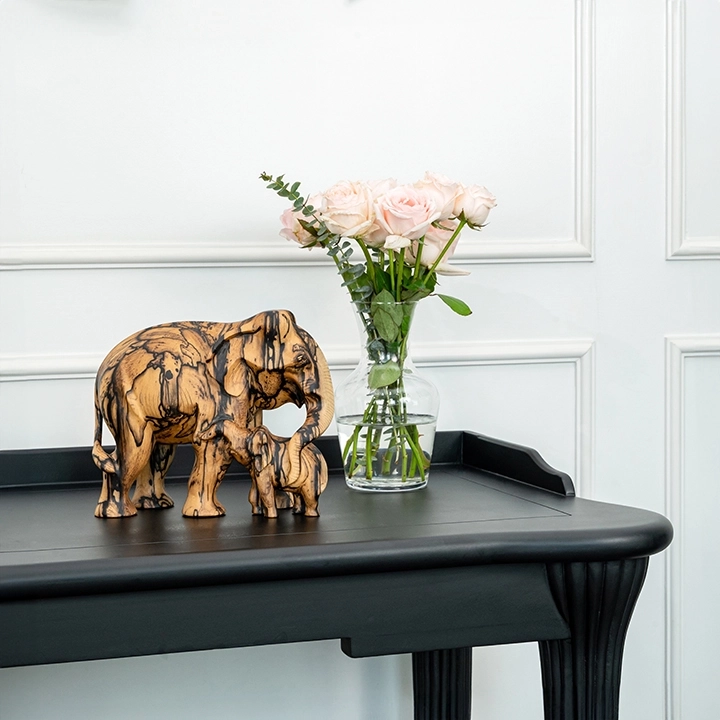 Picture in situ of the elephant sculpture