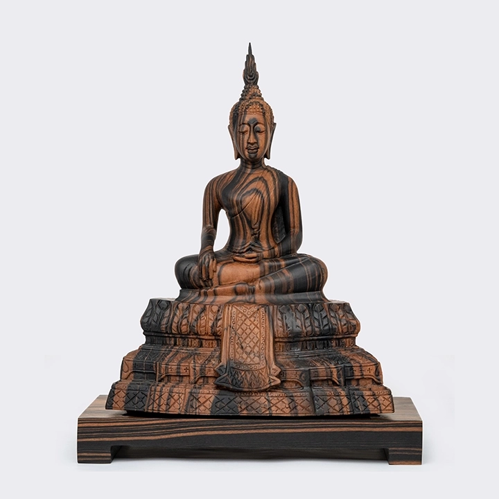 Studio picture of the Sitting Buddha 