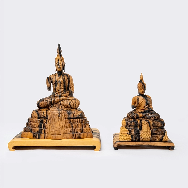 Studio picture of the Sitting Buddha set.2