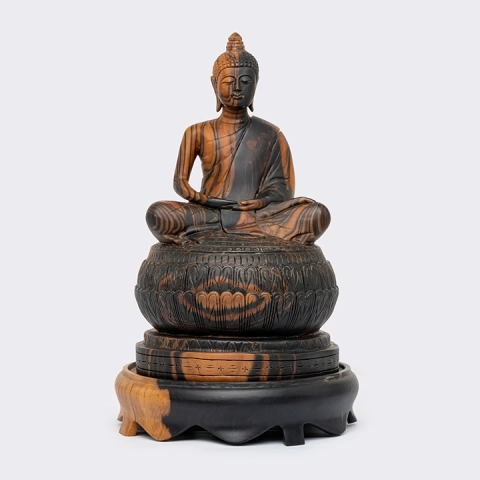 Studio shoot of the buddha sculpture