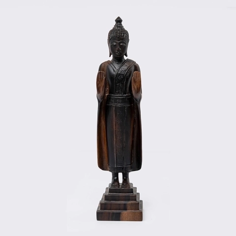 Studio picture of the Buddha 