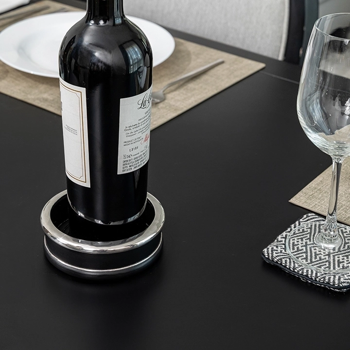 Rotating view highlighting the coaster's features.