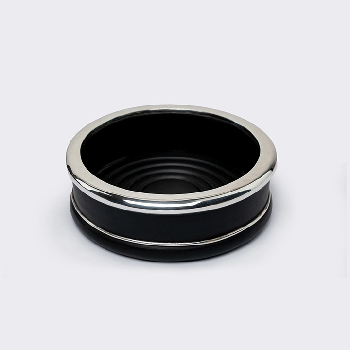 Rotating view highlighting the coaster's features.