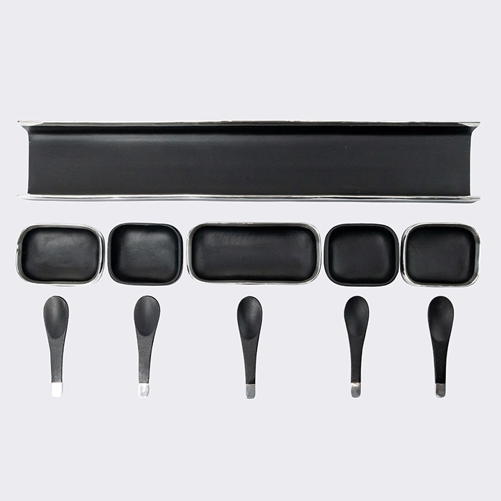 Studio picture of the trays