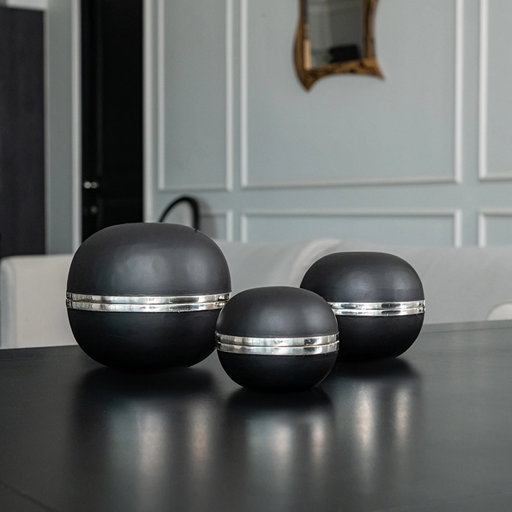 Picture in situ of the Box