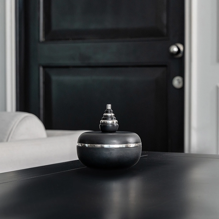 Picture in situ of the Box